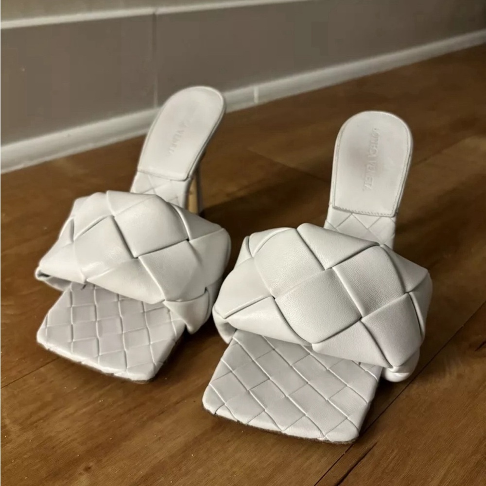 Bottega Veneta white Lido Mule